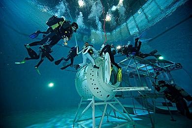 角色扮演游戏《纯白交响曲SANA EDITION》中文版即将发售！